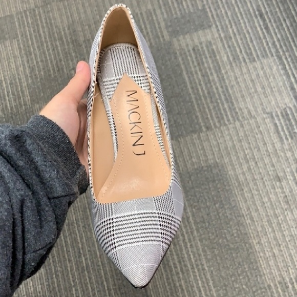 🆕️👉Black White Plaid Pointed Toe Stiletto Heel - Picture 5 of 6